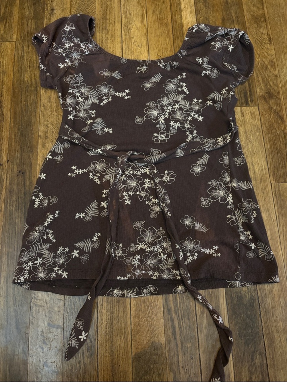 Brown with a Floral Cream Scoop Neck Tunic, Bodice Buttons, and a Waist Tie - Picture 2 of 3